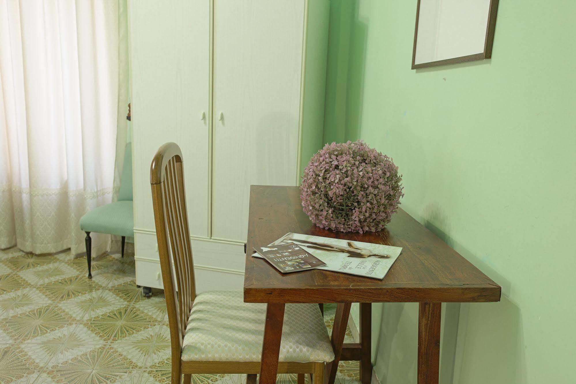 Il Mandorlo Bed and Breakfast Agrigento Eksteriør billede